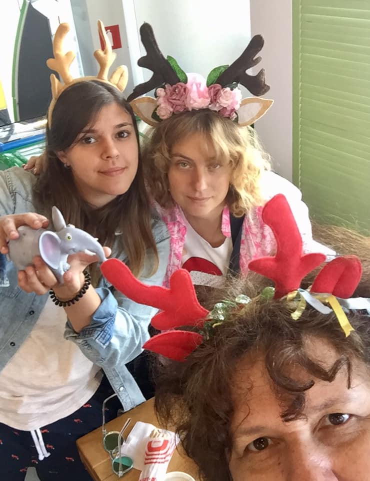 Олені влітку